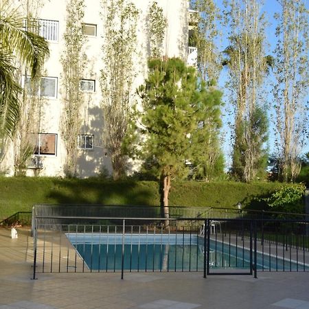 Raise Cosy Studio With Pool In Limassol Bagian luar foto